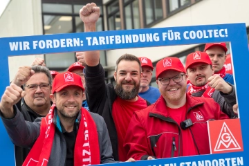 Warnstreik für die Tarifbindung bei CO2OLTEC